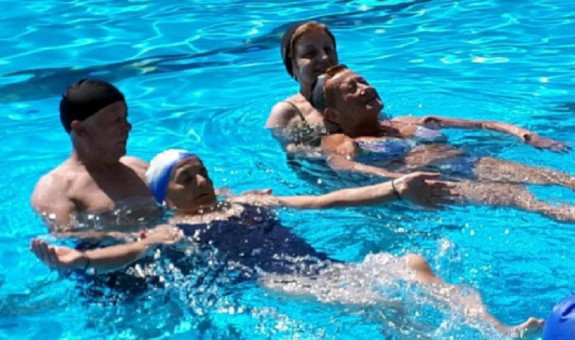 Clase práctica: Taller de Fisioterapia: piscina